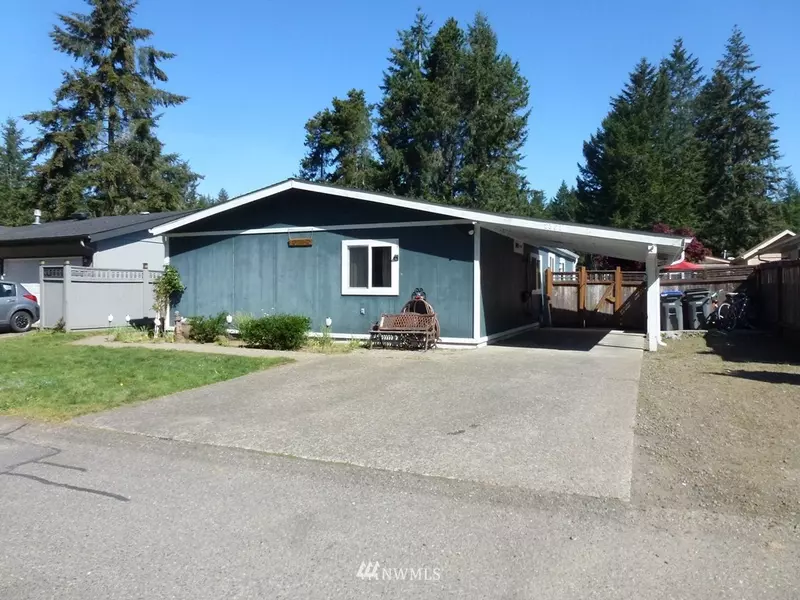 2361 Hastings LN SE, Port Orchard, WA 98367