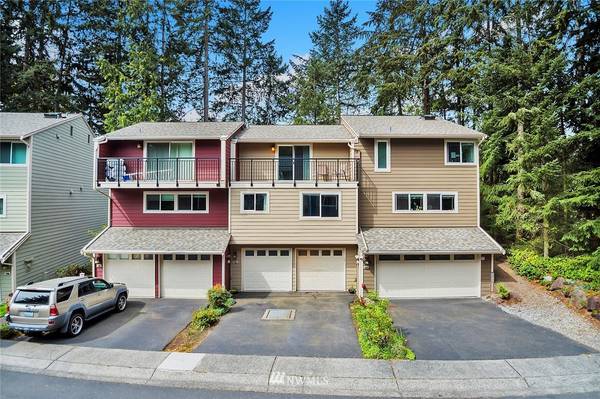 720 N 161st PL, Shoreline, WA 98133