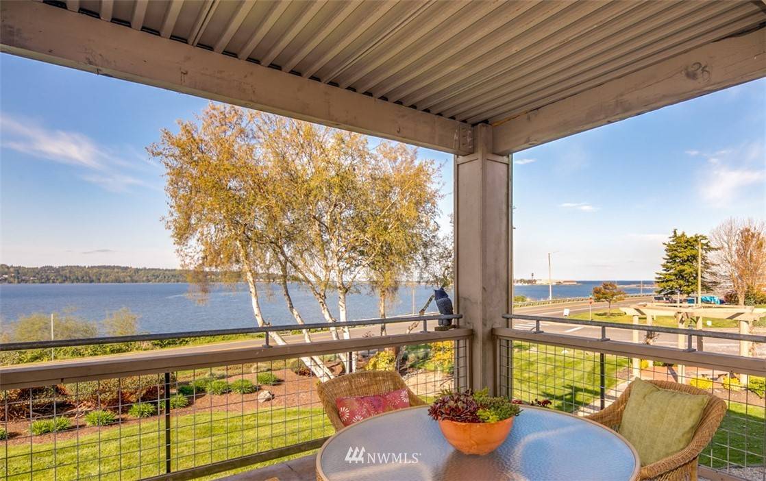1300 Peace Portal DR #206, Blaine, WA 98230