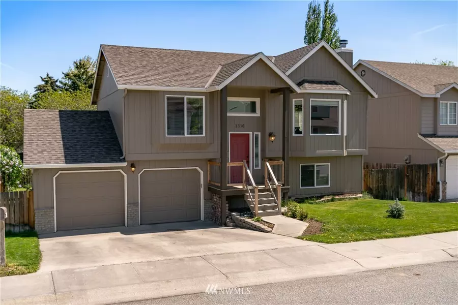 1316 Fairhaven AVE, Wenatchee, WA 98801