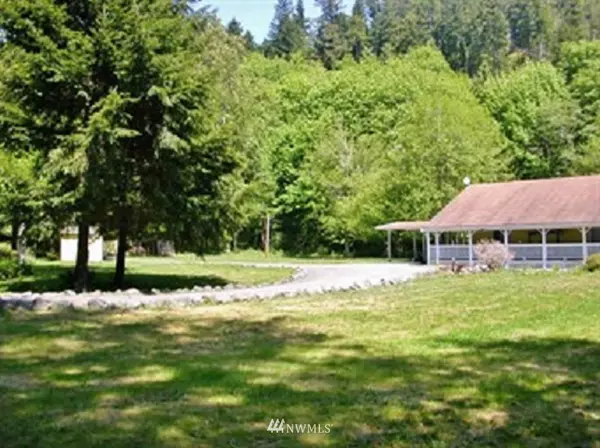 303 Mossy Lane, Brinnon, WA 98320