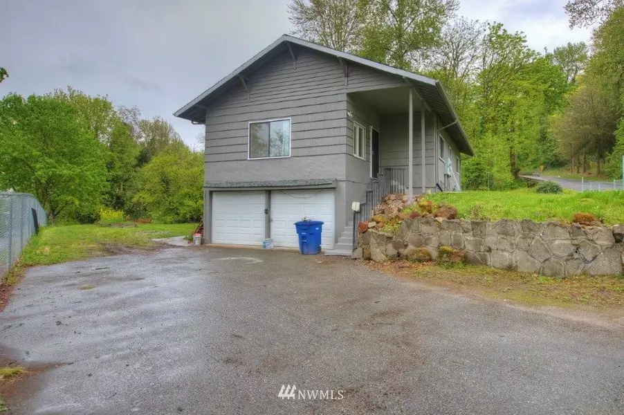 15816 53rd AVE S, Tukwila, WA 98188