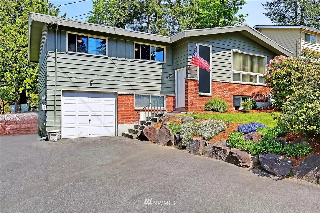 Mountlake Terrace, WA 98043,4505 243rd PL SW