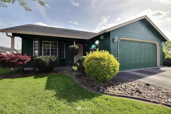 237 Rainbow WAY, Kelso, WA 98626