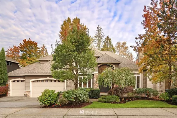 25812 NE 4th PL, Sammamish, WA 98074