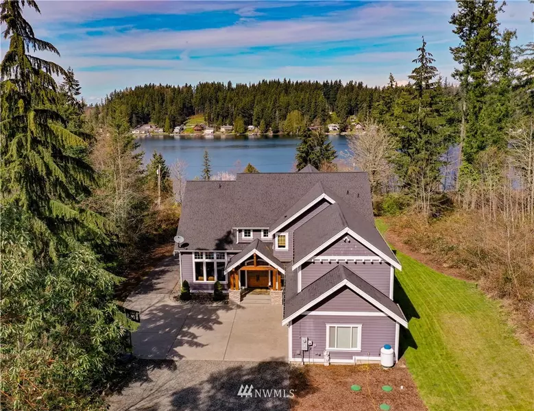 12018 Clear Lake South RD E, Eatonville, WA 98328