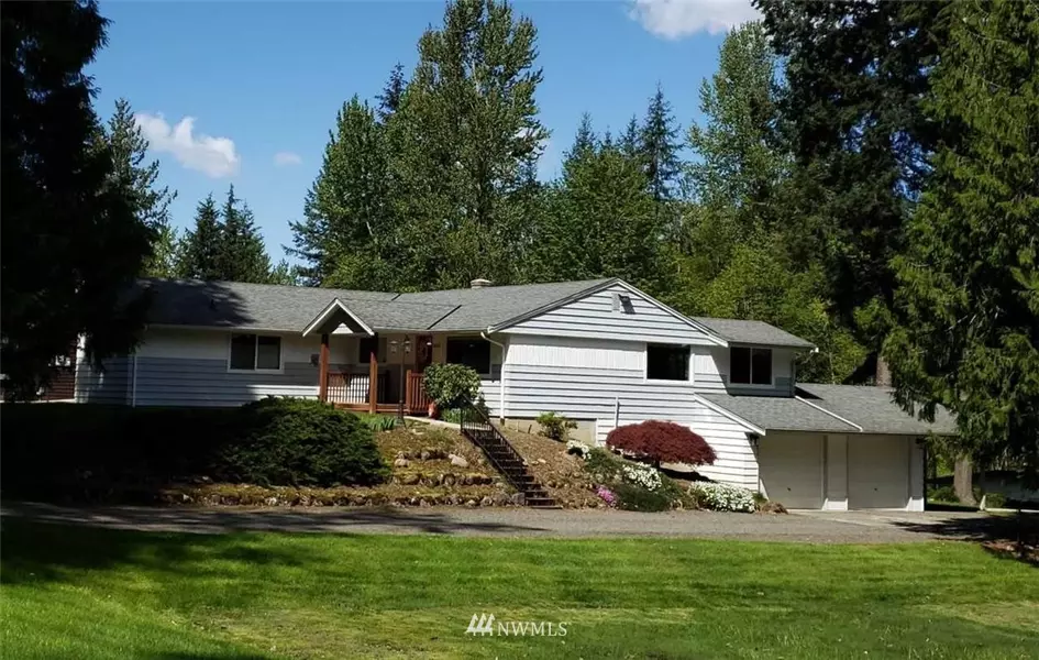 24058 SE 223rd RD, Maple Valley, WA 98038