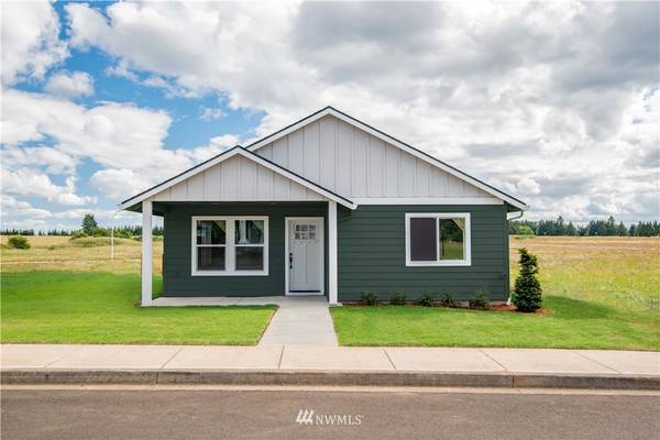 406 Herren AVE, Winlock, WA 98596