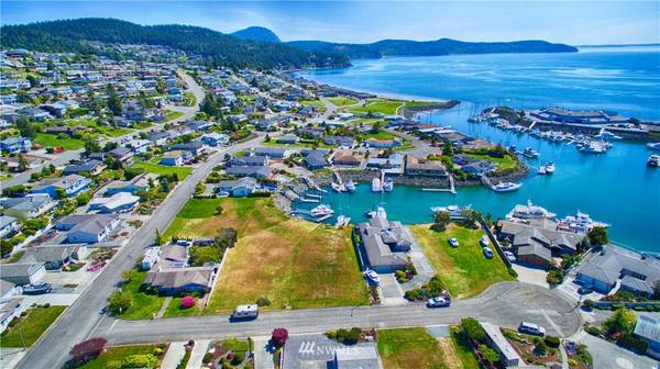 2005 Cove, Anacortes, WA 98221