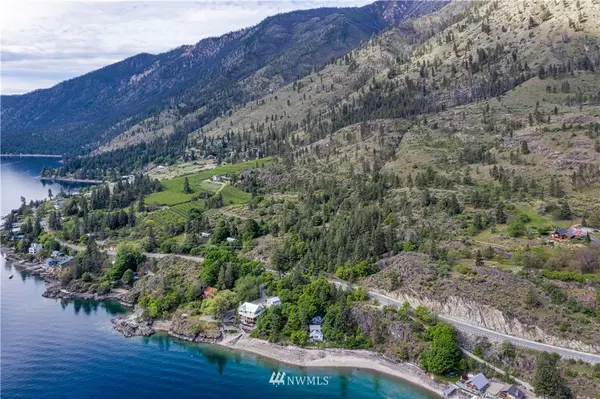 Chelan, WA 98816,15333 S Lakeshore Road