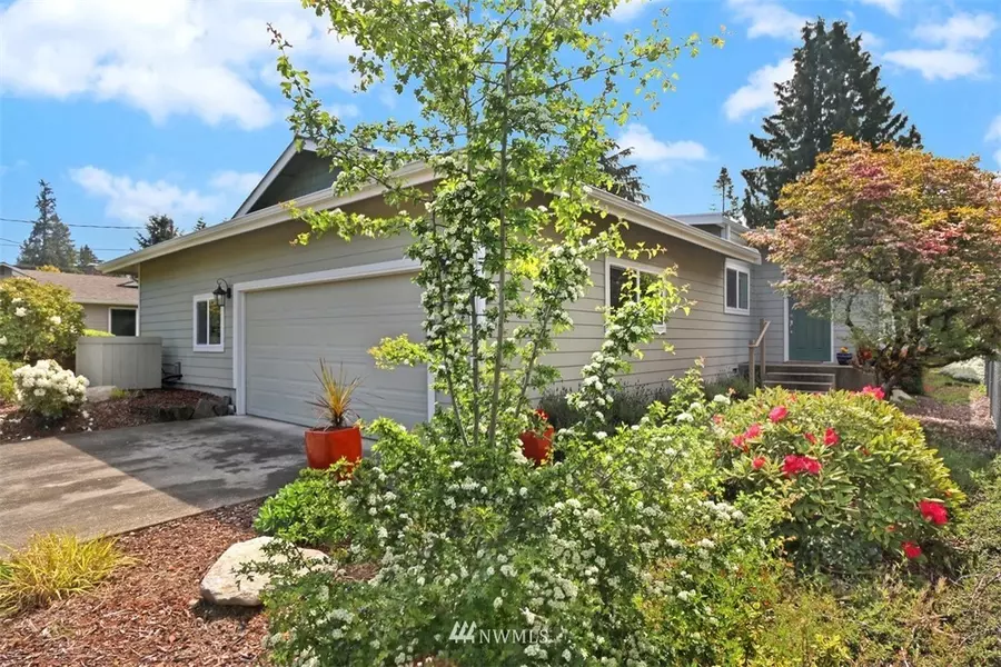 11427 SE 87th ST, Newcastle, WA 98056