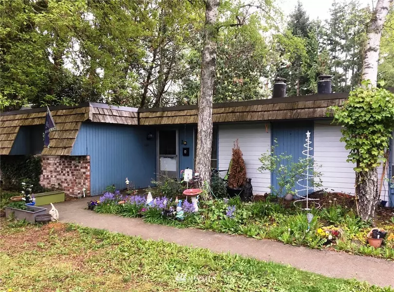 2520 Fir AVE #A & B, Bremerton, WA 98310