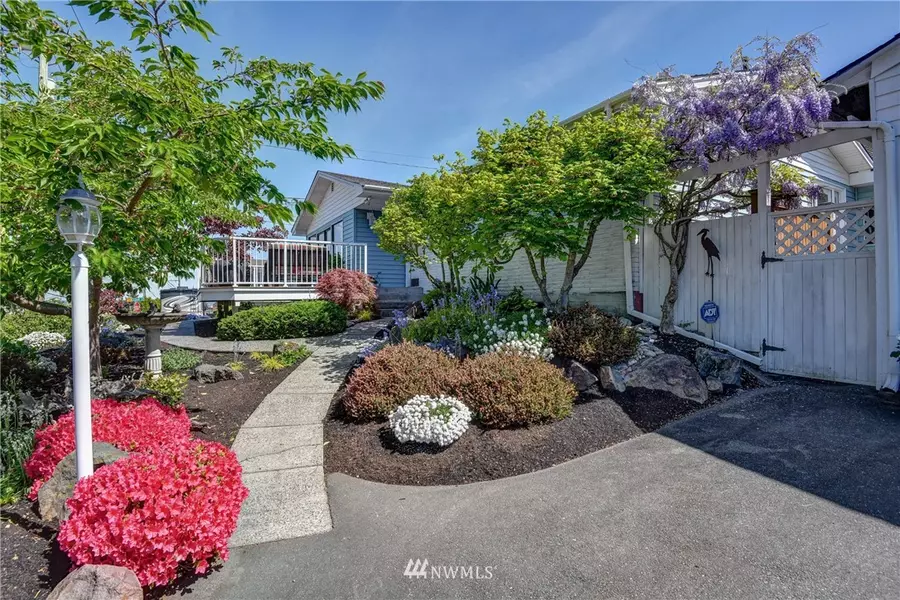 601 9th AVE S, Edmonds, WA 98020