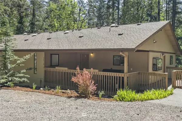 5810 Sandin Packard LN NW, Gig Harbor, WA 98335