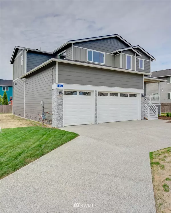 825 Brighton CT, Burlington, WA 98233