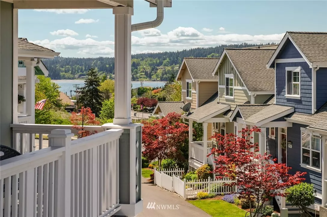 Poulsbo, WA 98370,19472 Scoter LN NE