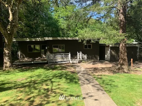 1114 Garrison AVE, Port Orchard, WA 98366