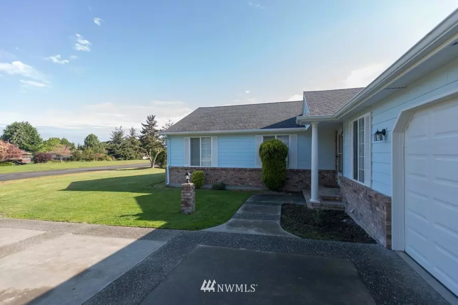 221 Cline Rd, Sequim, WA 98382