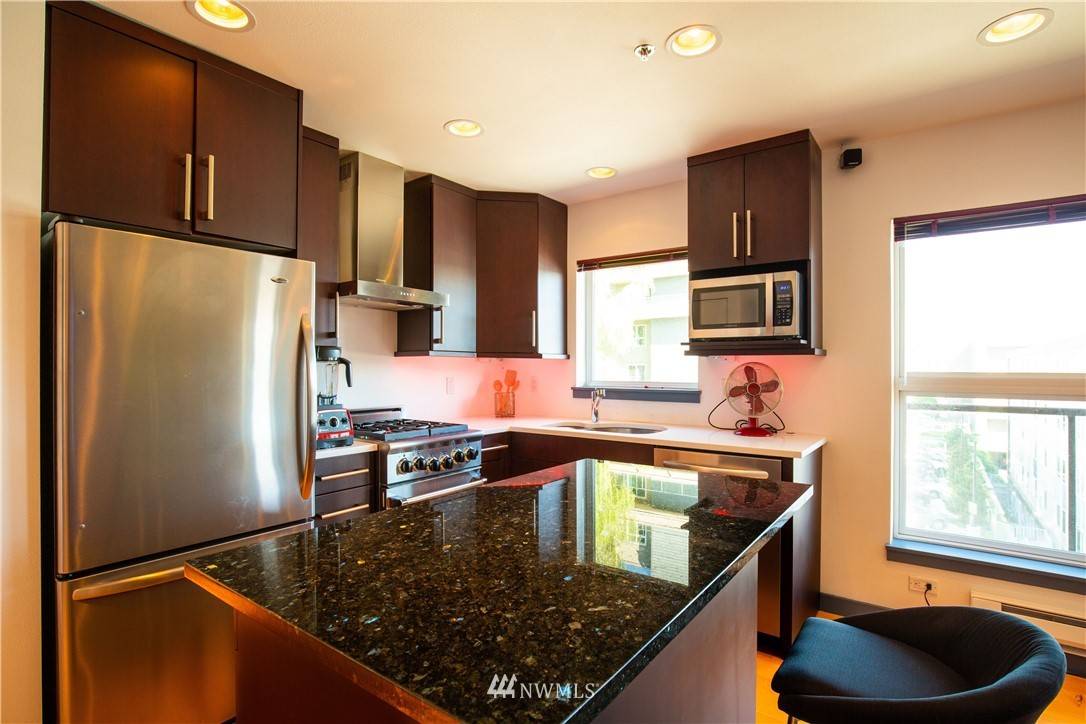 701 Galer ST #504, Seattle, WA 98109