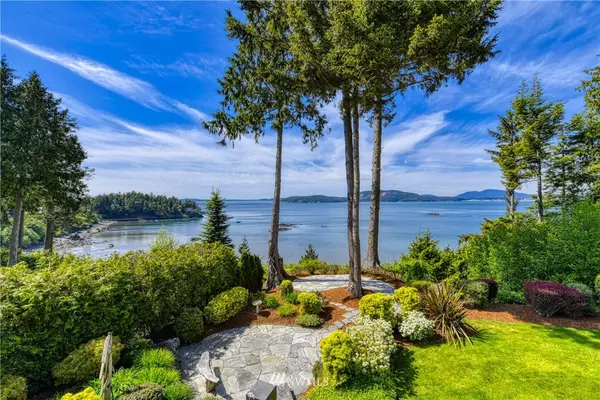 Anacortes, WA 98221,13980 Biz Point LN