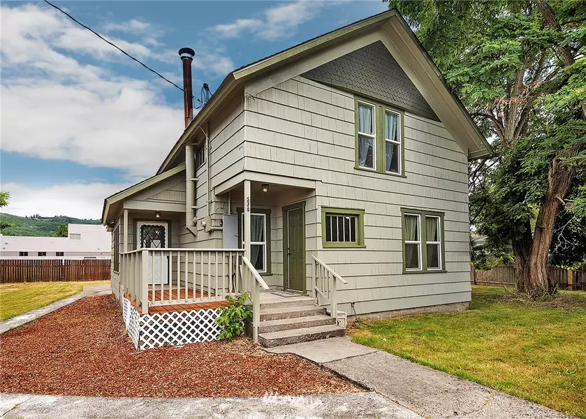 536 SW 2nd AVE, Castle Rock, WA 98611