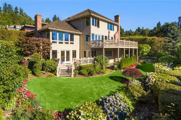 5407 W Mercer WAY, Mercer Island, WA 98040