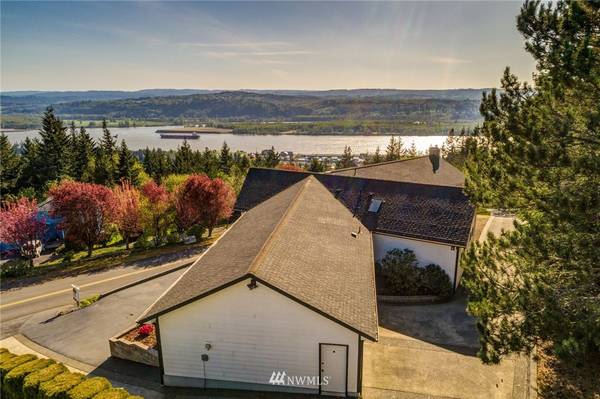 1030 Taylor RD, Kalama, WA 98625