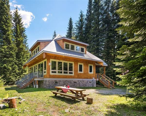 37 Alaska Mountain RD, Snoqualmie Pass, WA 98068