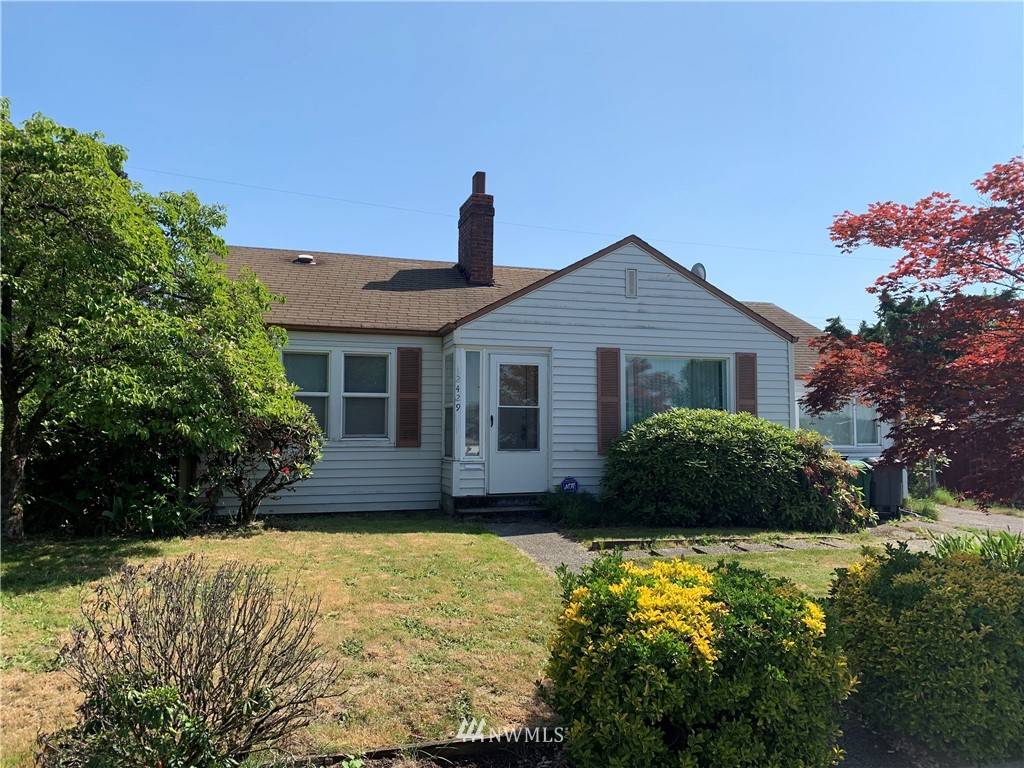 2429 S 121st PL, Seattle, WA 98168