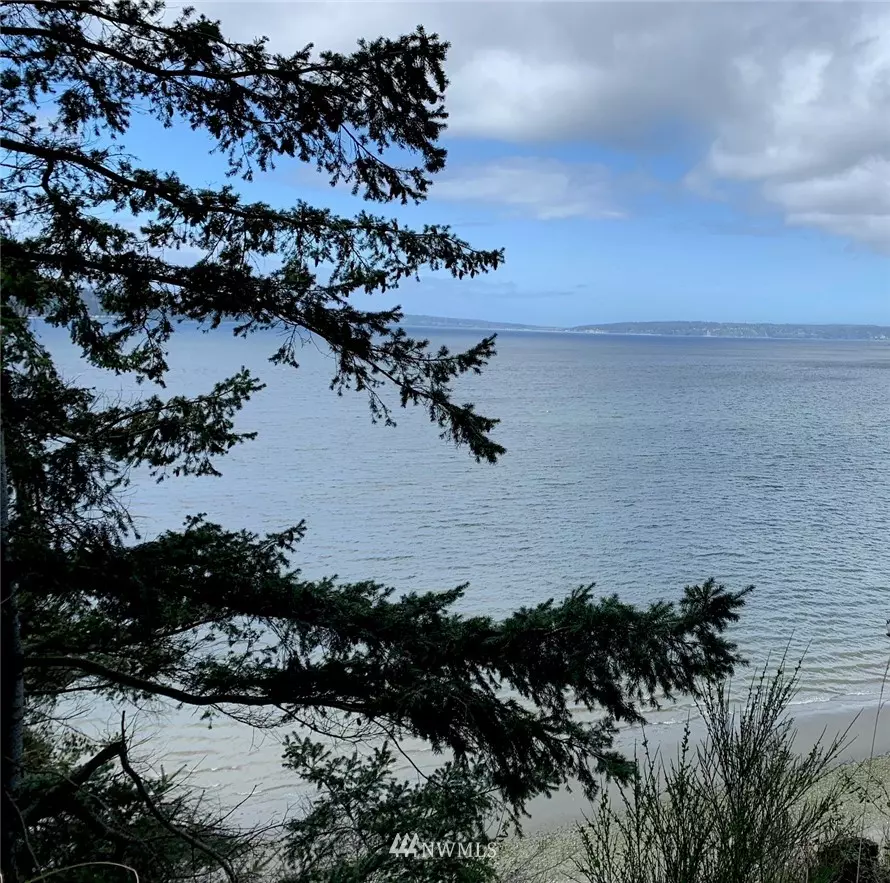 Camano Island, WA 98282,2710 Sea Garden LN