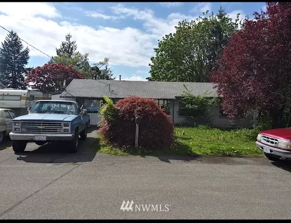 25721 18th AVE S, Des Moines, WA 98198