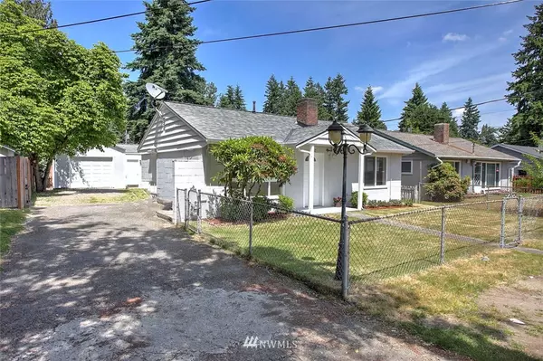 3412 NE 6th PL, Renton, WA 98056