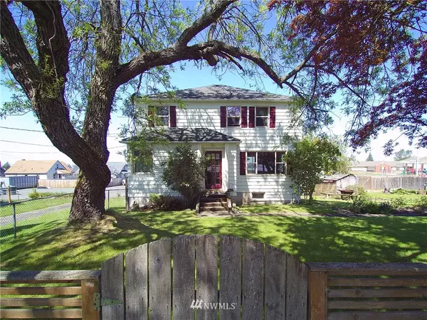 127 E 14th ST, Port Angeles, WA 98362