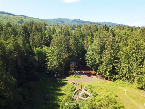 2862 Chicken Coop RD, Sequim, WA 98382