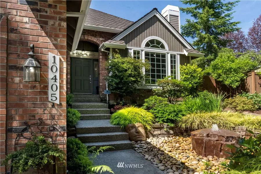 10405 176th PL NE, Redmond, WA 98052