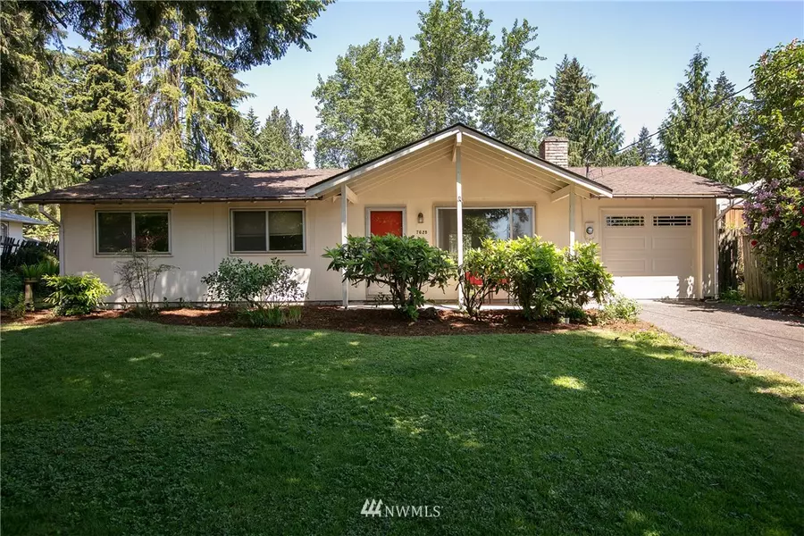 7628 NE 204 PL, Kenmore, WA 98028