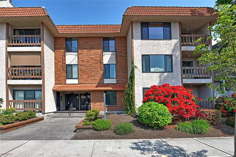 3207 Colby AVE #207, Everett, WA 98201