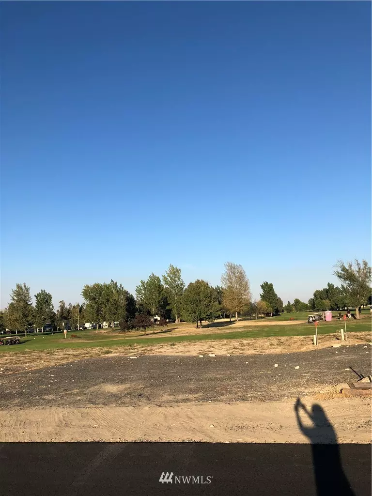 Othello, WA 99344,6549 SE HWY 262 #70