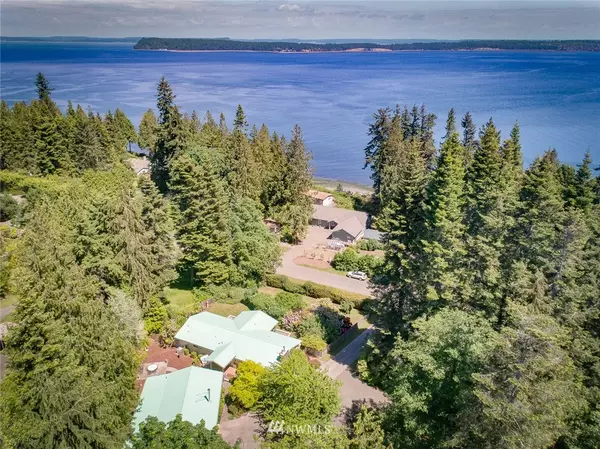 301 Tala Shore DR, Port Ludlow, WA 98365