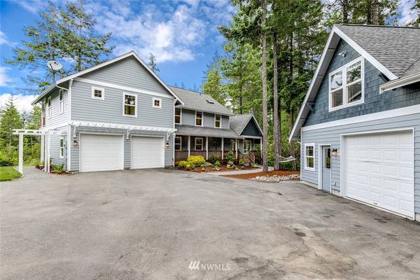 4945 Alpenglow DR NW, Bremerton, WA 98312