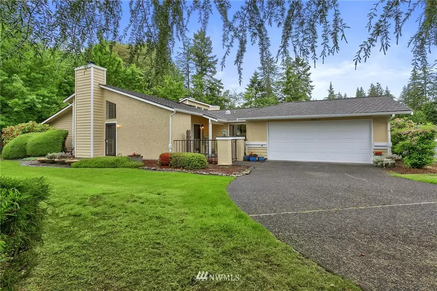 15914 Village Green DR #A, Mill Creek, WA 98012