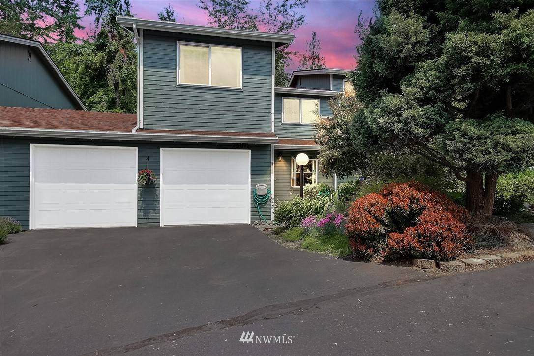25017 144th PL SE, Kent, WA 98042