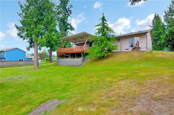 Mountlake Terrace, WA 98043,21604 56th AVE W