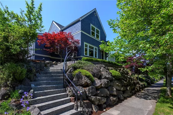 1607 3rd AVE W, Seattle, WA 98119