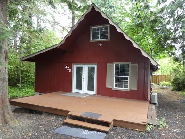 420 E Wood LN, Shelton, WA 98584