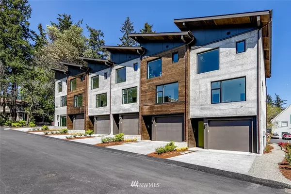 522 Madrona Way NE #5A, Bainbridge Island, WA 98110