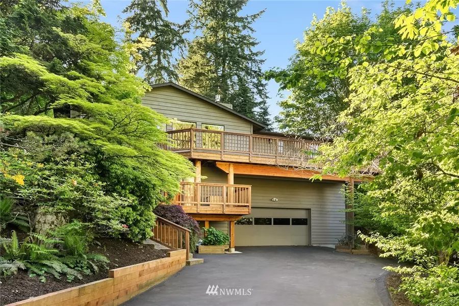 5324 NE 190th ST, Lake Forest Park, WA 98155