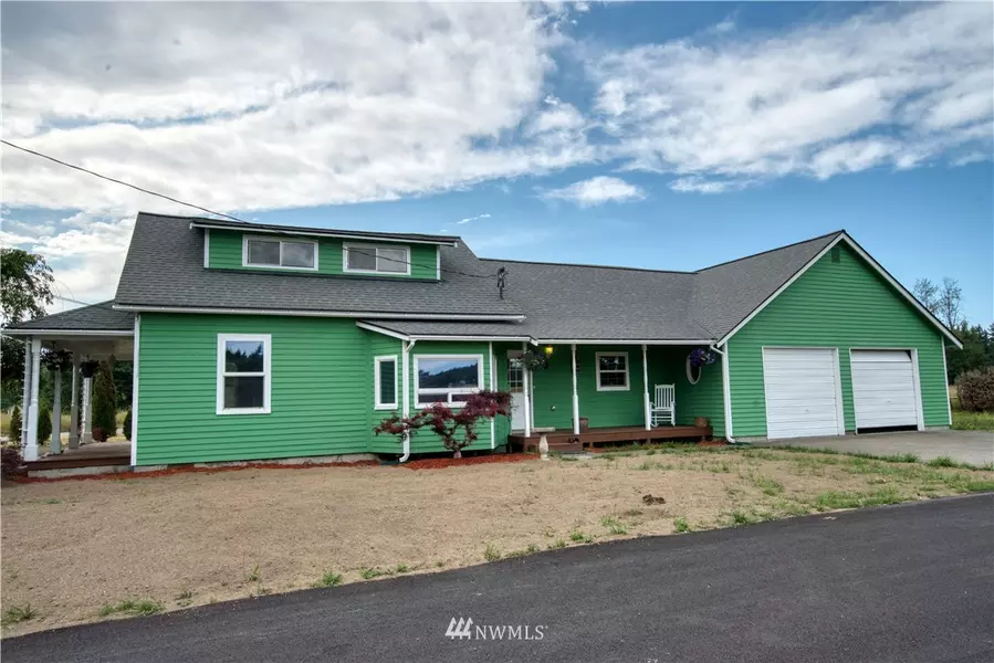 222 Cedar ST E, Roy, WA 98580