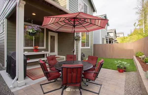 3860 Portside DR, Bremerton, WA 98312