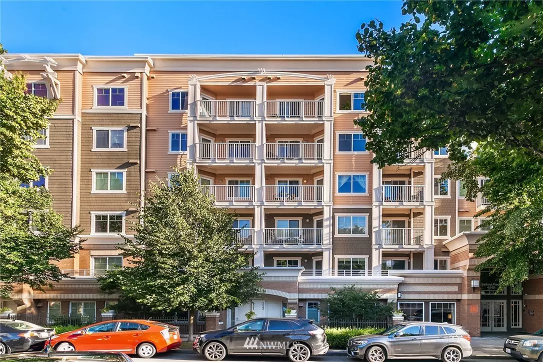 Seattle, WA 98107,1545 NW 57th ST #606